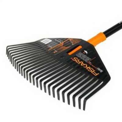 ФИС Насадка  для граблей,  средняя + черенок Fiskars