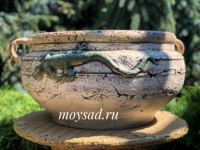 КОТЁЛ низкий с ручками и ящерицей 1