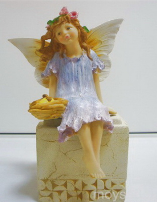 Фигура ФЕЯ С КОРЗИНКОЙ (PL11057600)